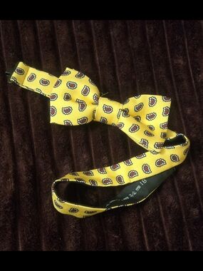 Polo by Ralph Lauren Yellow Paisley Pre-Tied Kids Bow Tie